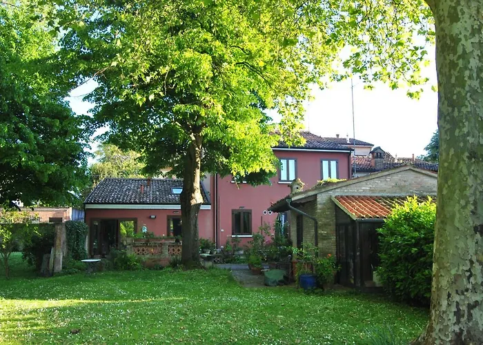 Vicolo Parchetto 9 3*