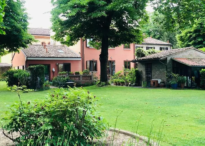 Vicolo Parchetto 9 Affittacamere 3*